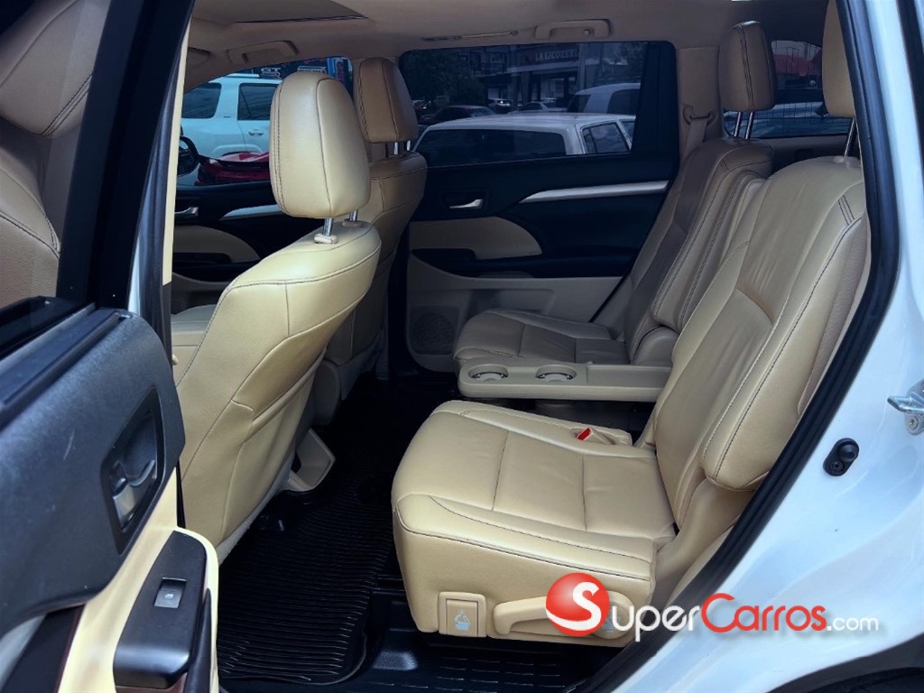 2019 Toyota Highlander XLE — foto 2 / 12