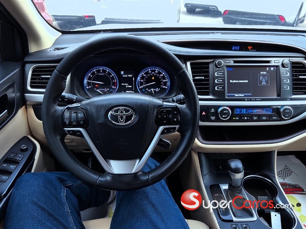 2019 Toyota Highlander XLE — foto 3 / 12