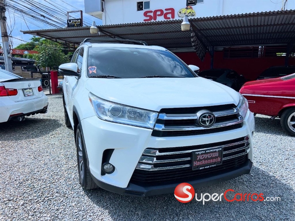 2019 Toyota Highlander XLE — foto 10 / 12