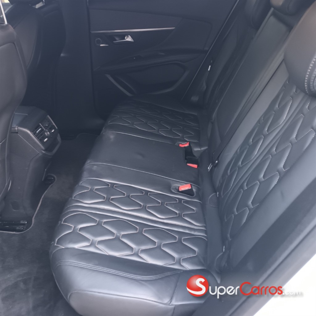 2018 Peugeot 3008 GT Line — foto 9 / 12