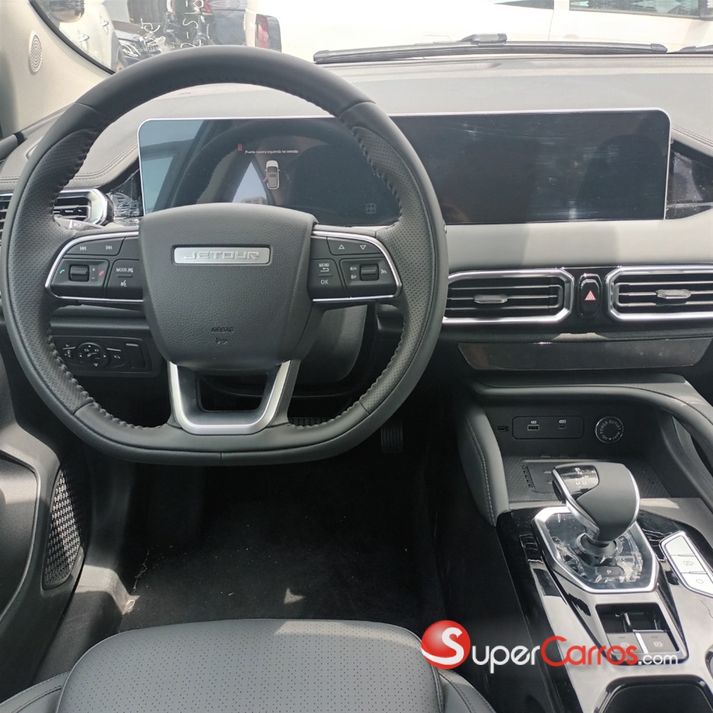 2027 Jetour X50 — foto 8 / 11