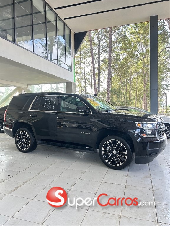 2018 Chevrolet Tahoe LT — foto 5 / 12
