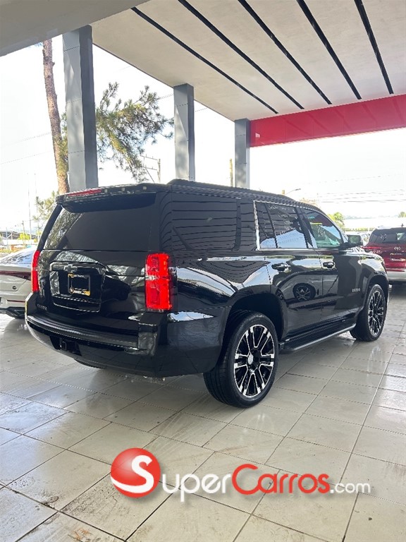2018 Chevrolet Tahoe LT — foto 6 / 12