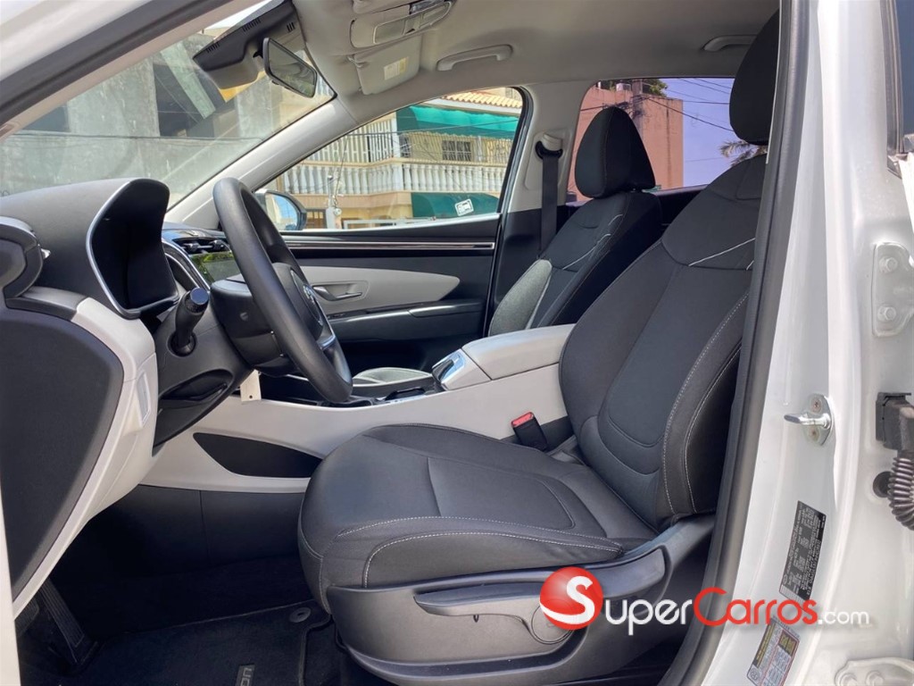 2022 Hyundai Tucson SEL — foto 8 / 12