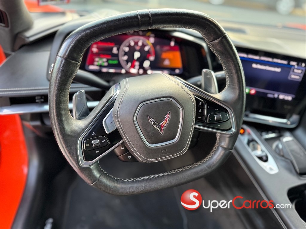 2020 Chevrolet Corvette Stingray 3LT — foto 8 / 12