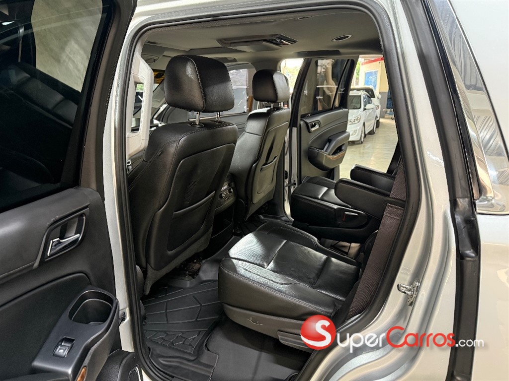 2015 Chevrolet Tahoe LTZ — foto 8 / 12