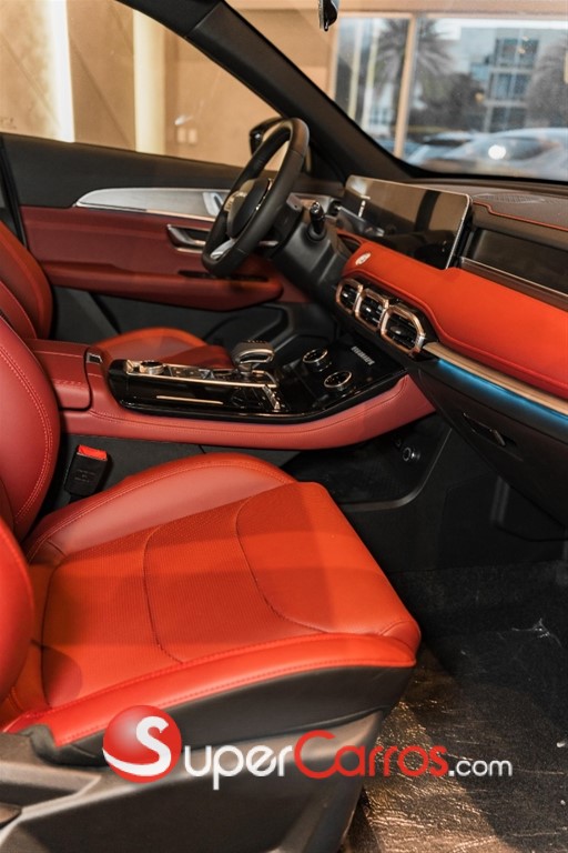 2025 Jetour X70 PLUS — foto 7 / 12