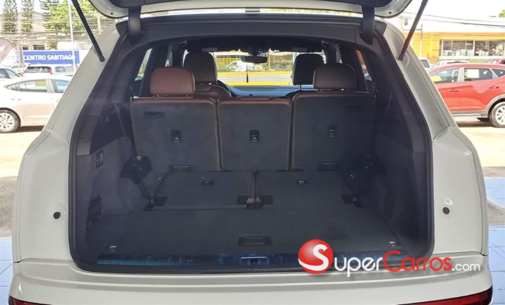 2019 Audi Q7 Prestige S-Line — foto 9 / 10