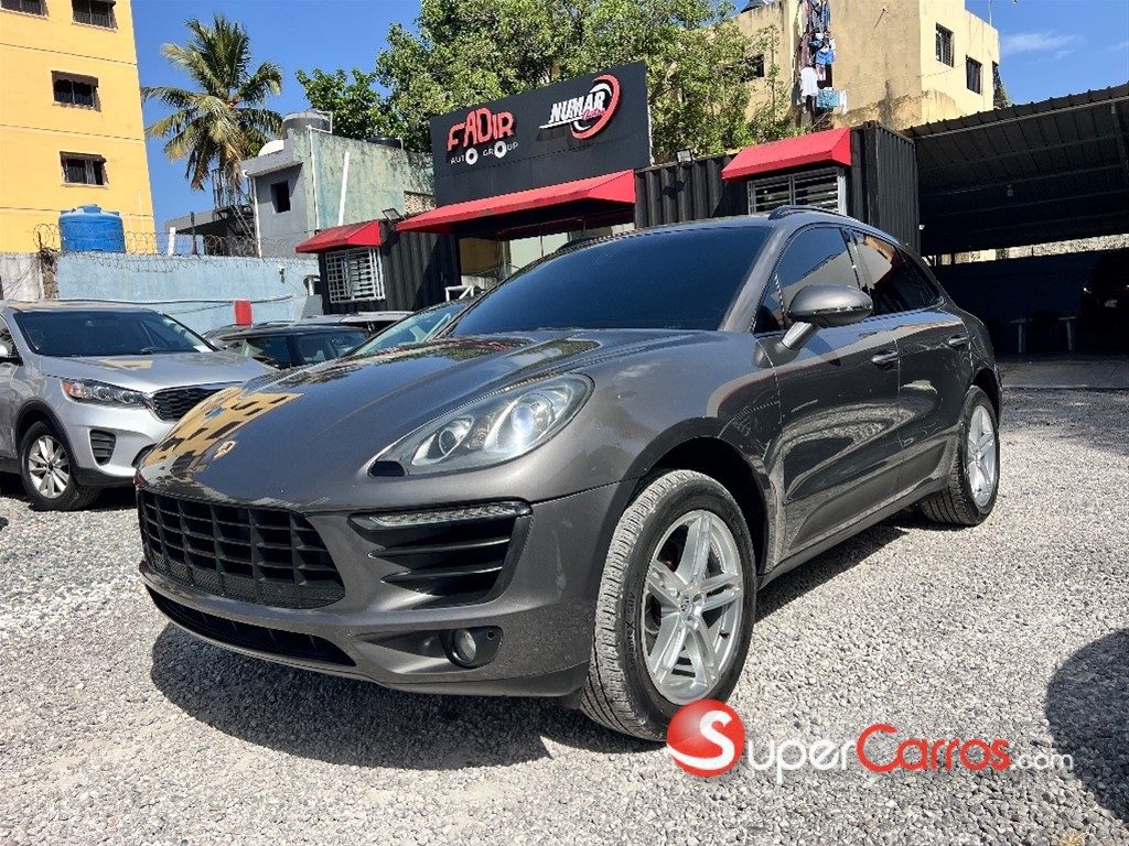 2015 Porsche Macan