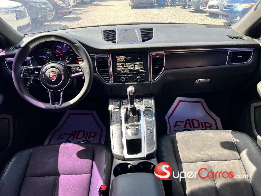2015 Porsche Macan — foto 7 / 11