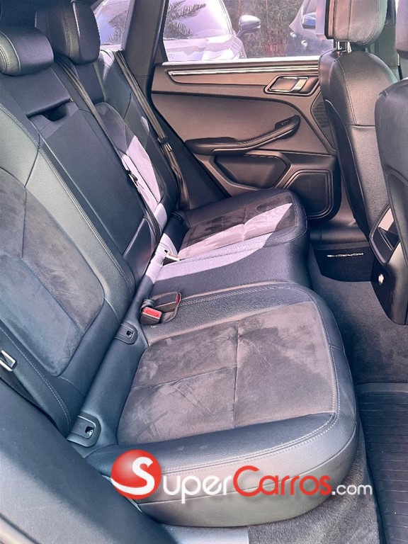 2015 Porsche Macan — foto 8 / 11
