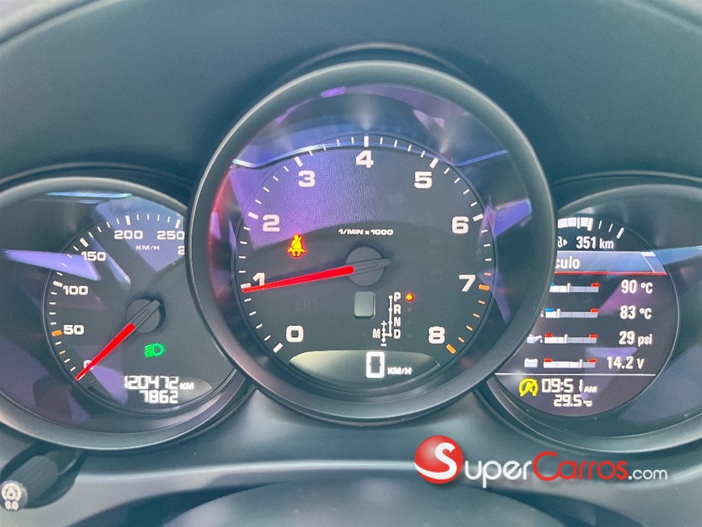 2015 Porsche Macan — foto 11 / 11