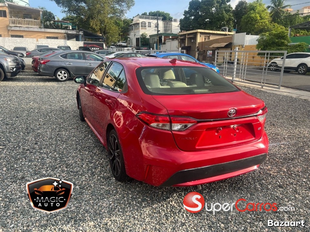 2020 Toyota Corolla LX — foto 8 / 10