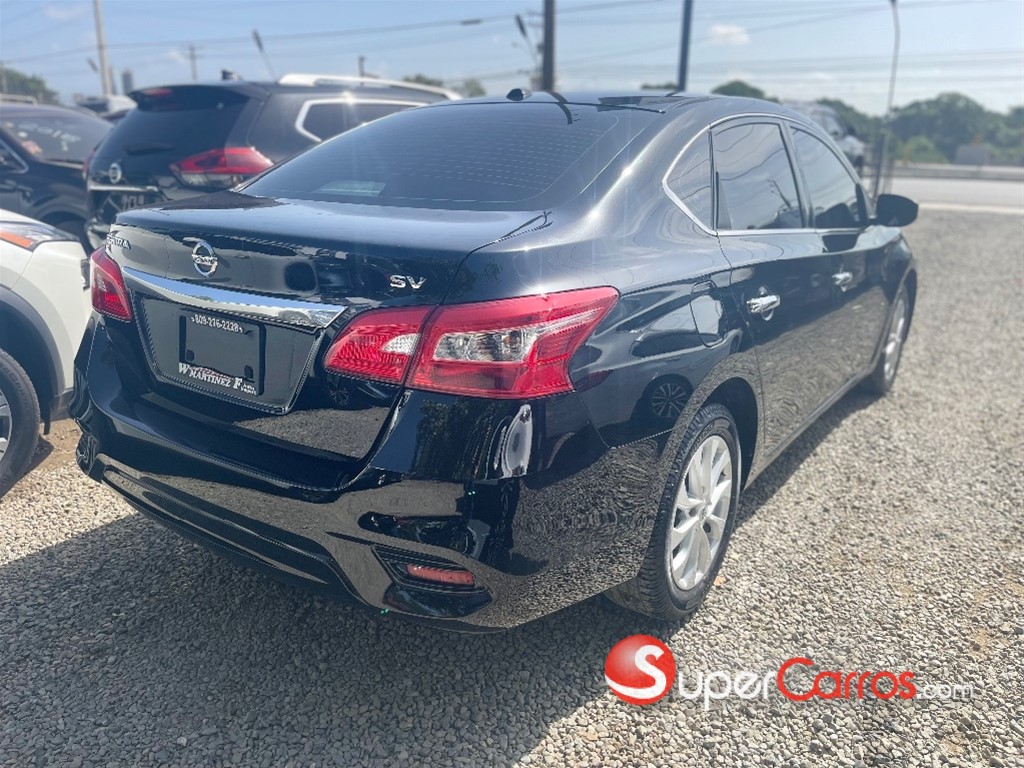 2019 Nissan Sentra SV — foto 6 / 10