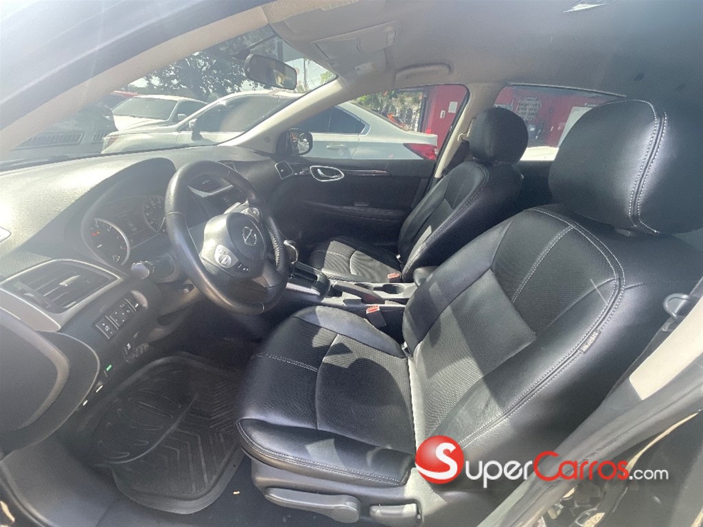 2019 Nissan Sentra SV — foto 9 / 10