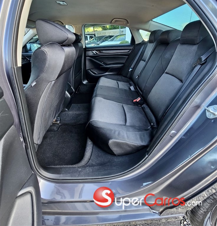 2021 Honda Accord LX — foto 6 / 10