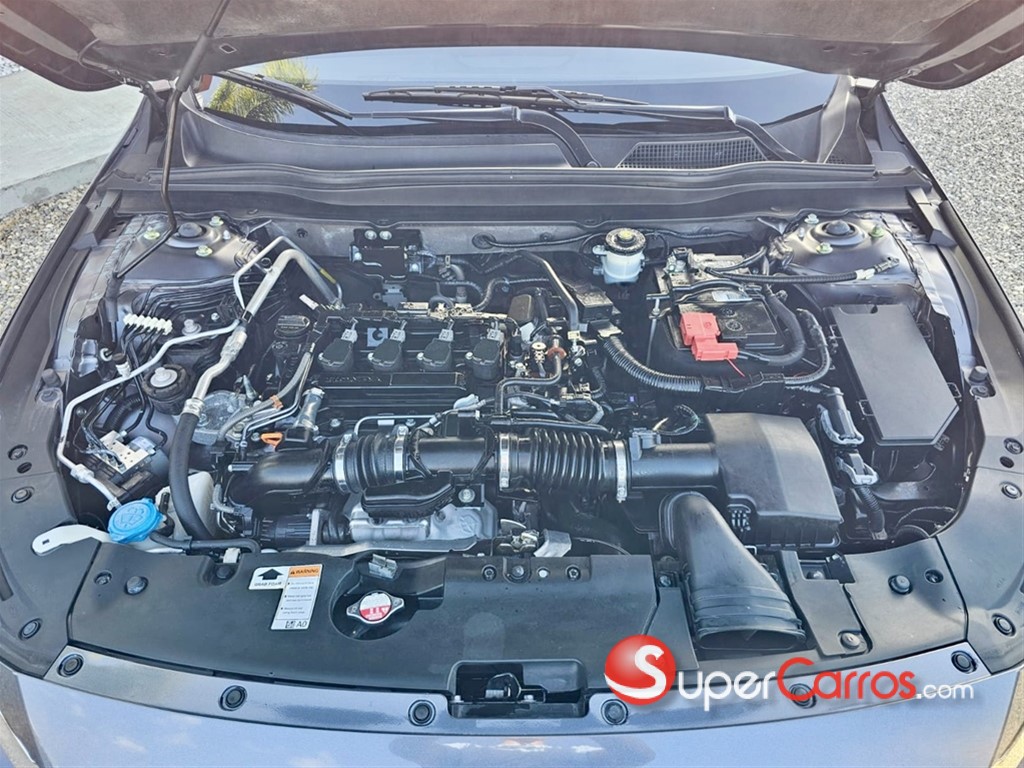 2021 Honda Accord LX — foto 8 / 10
