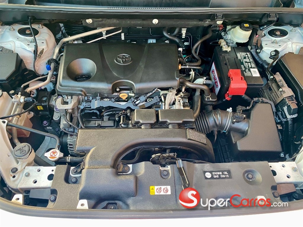 2020 Toyota RAV4 LE — foto 12 / 12