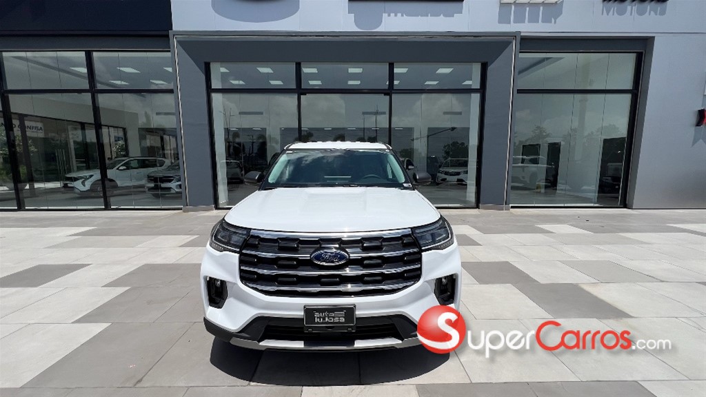 2025 Ford Explorer Active — foto 2 / 12