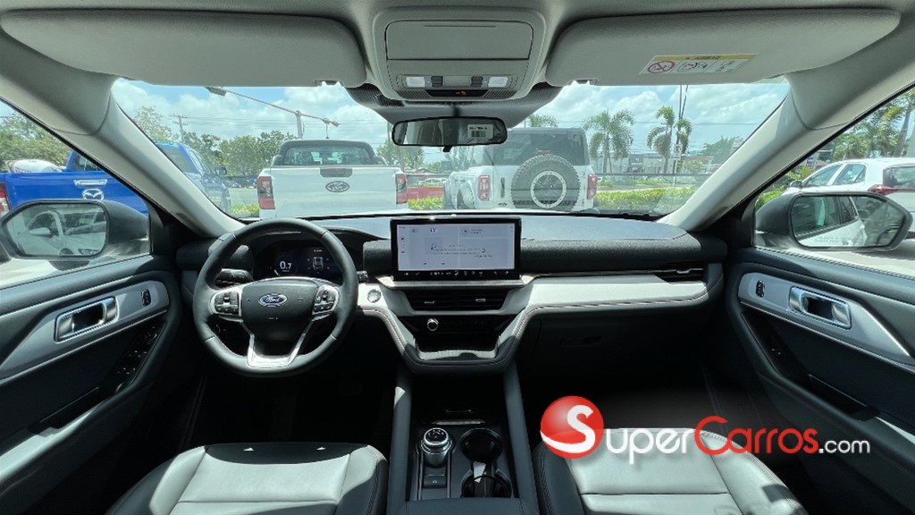 2025 Ford Explorer Active — foto 9 / 12