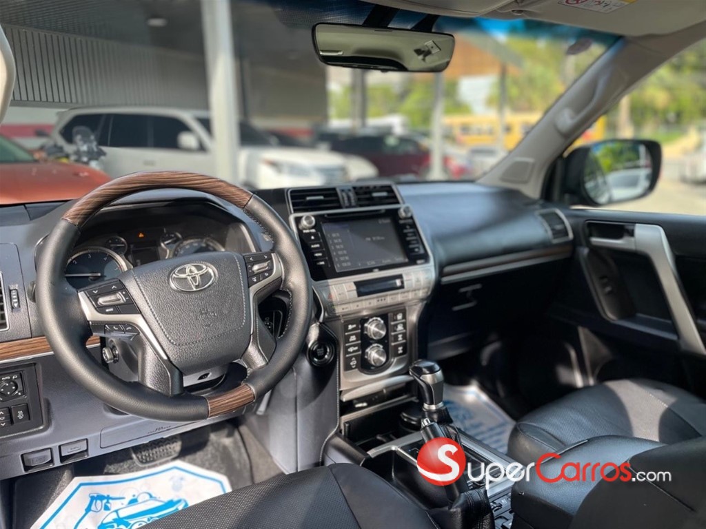 2018 Toyota Land Cruiser Prado VXL — foto 4 / 9