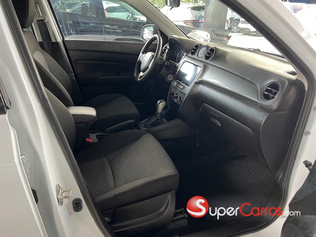 2023 Suzuki Vitara — foto 7 / 9