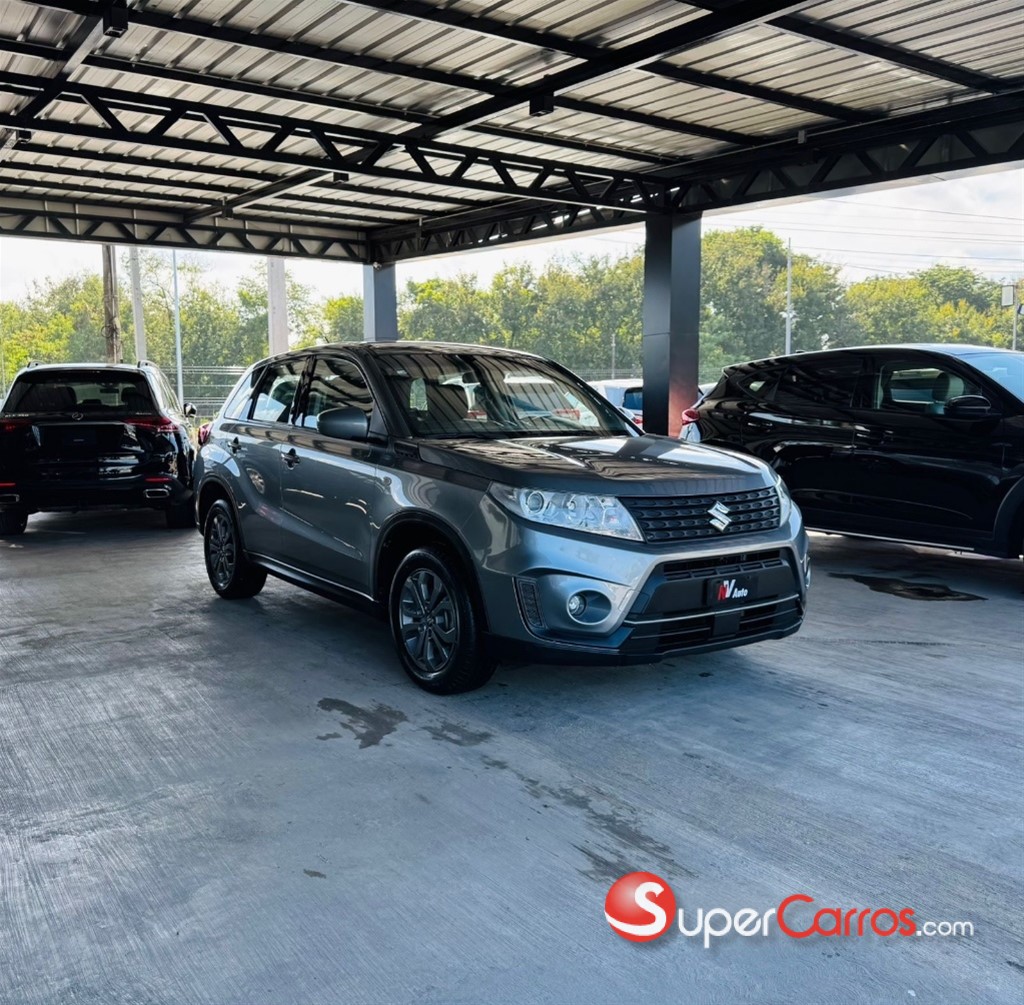 2023 Suzuki Vitara — foto 2 / 9