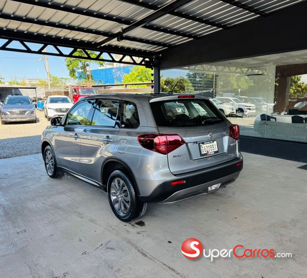 2023 Suzuki Vitara — foto 4 / 9