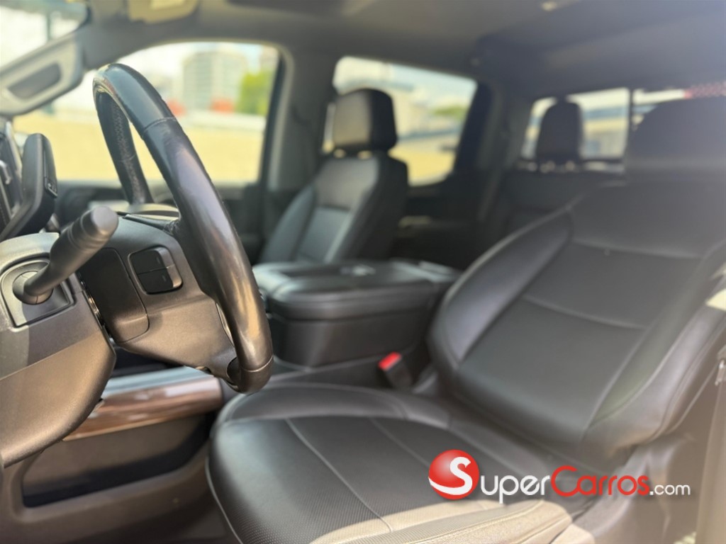 2020 Chevrolet Silverado 1500 RST — foto 8 / 12