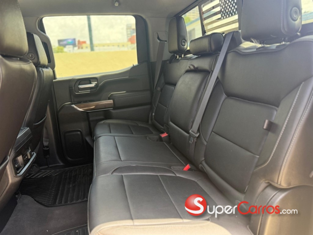 2020 Chevrolet Silverado 1500 RST — foto 10 / 12