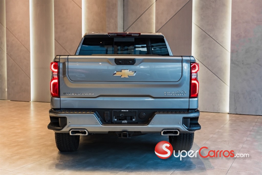 2025 Chevrolet Silverado High Country Duramax — foto 5 / 11