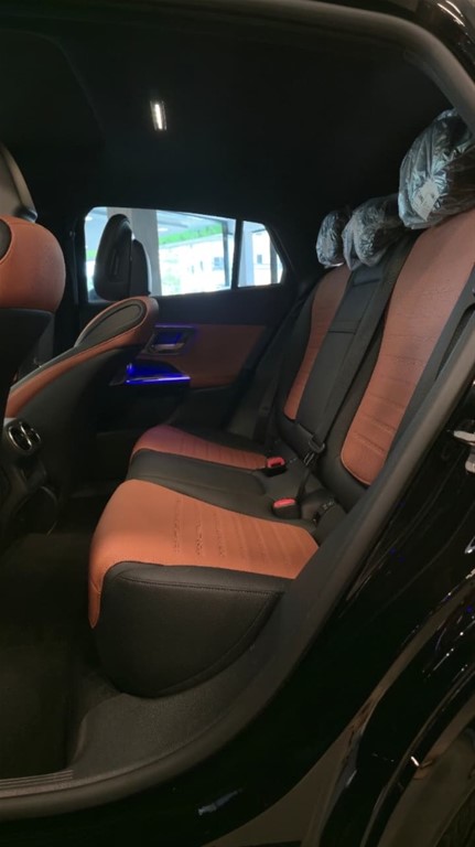 2025 Mercedes-Benz Clase GLC 200 Coupe — foto 12 / 12