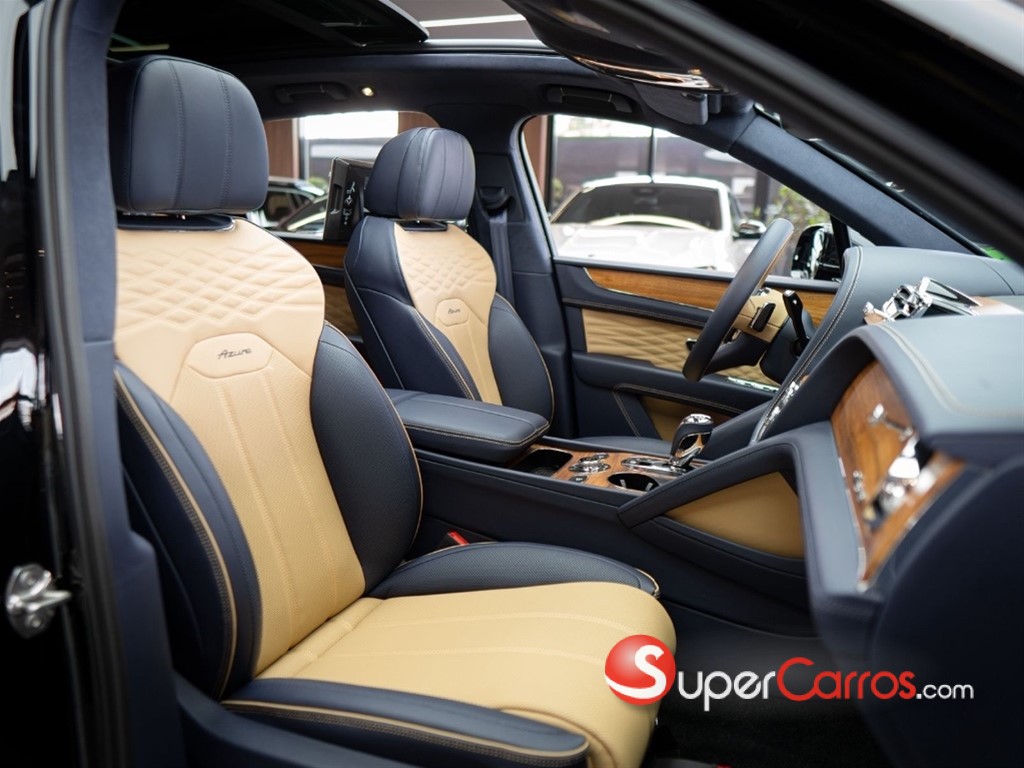 2025 Bentley Bentayga — foto 9 / 11