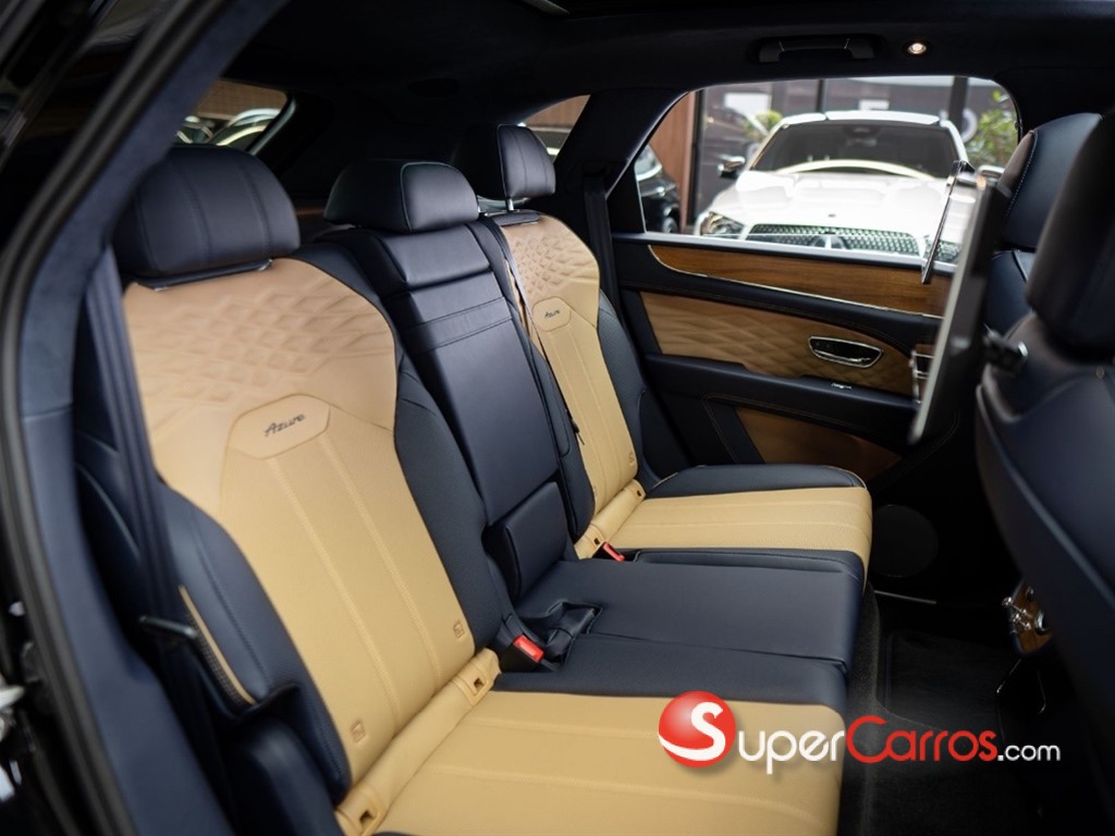 2025 Bentley Bentayga — foto 10 / 11