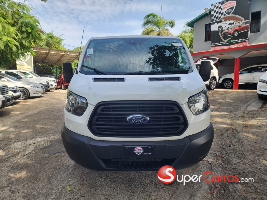 2019 Ford Transit 250 Cargo — foto 2 / 12