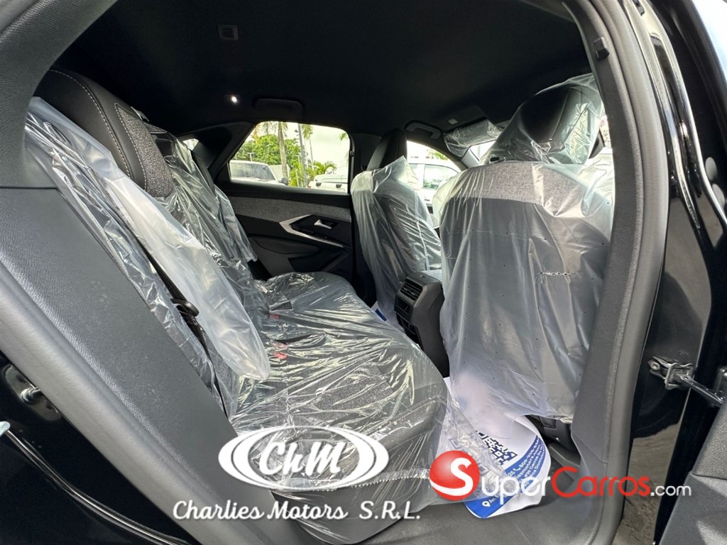 2027 Peugeot 3008 Allure — foto 8 / 9