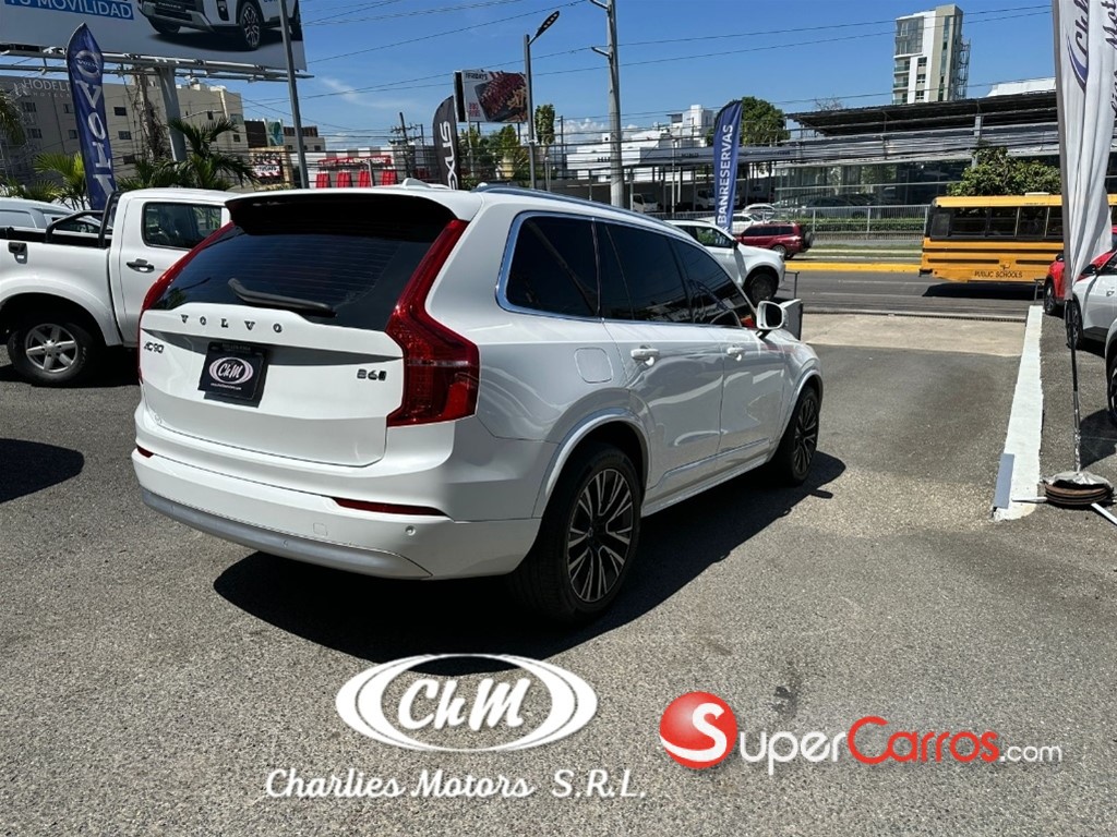 2022 Volvo XC90 B6 Plus — foto 3 / 10