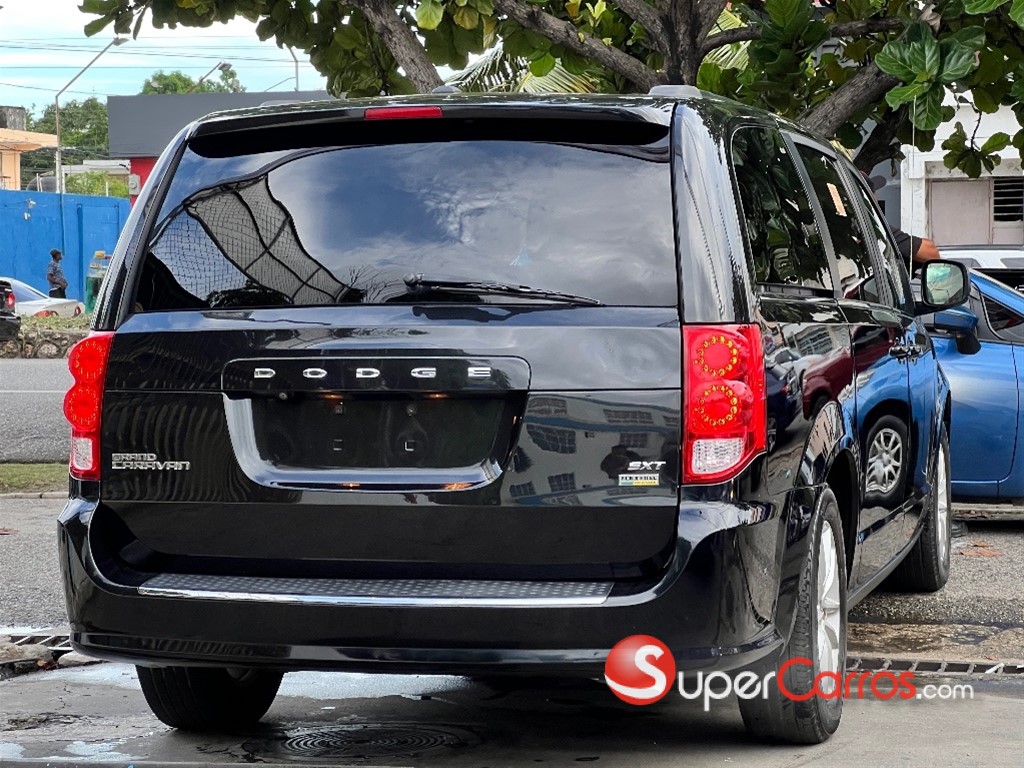 2020 Dodge Grand Caravan SXT — foto 11 / 11