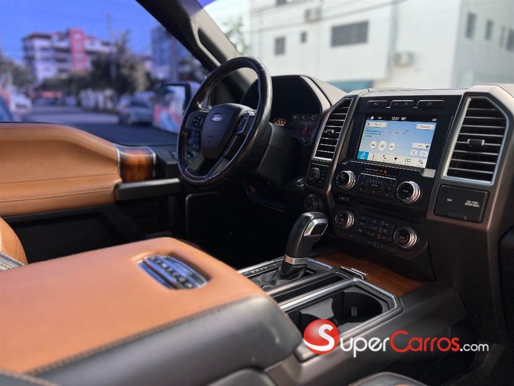 2017 Ford F 150 Limited — foto 7 / 9
