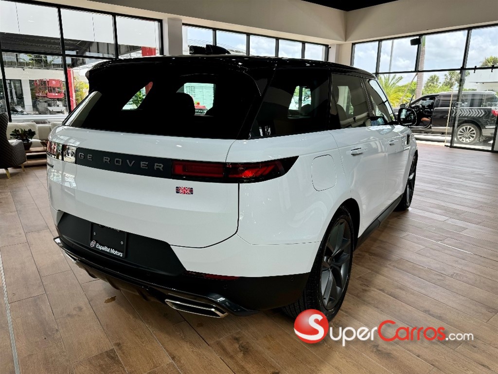 2025 Land Rover Range Rover SE — foto 5 / 12