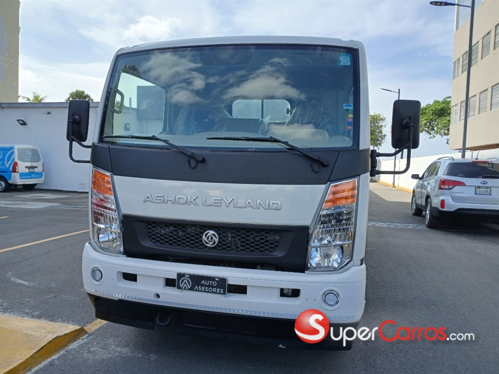 2025 ASHOK LEYLAND PARTNER — foto 2 / 12