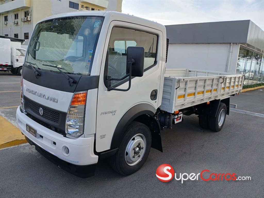 2025 ASHOK LEYLAND PARTNER — foto 3 / 12