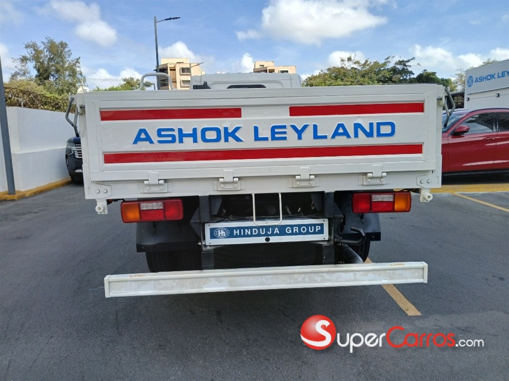 2025 ASHOK LEYLAND PARTNER — foto 8 / 12