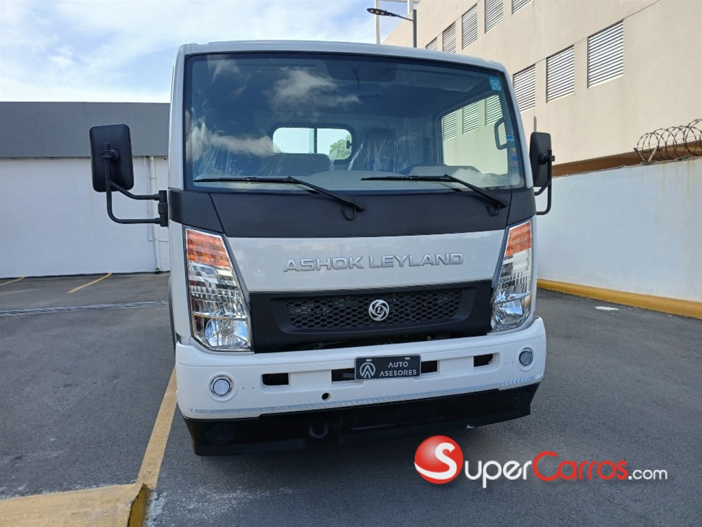 2025 ASHOK LEYLAND PARTNER — foto 11 / 12