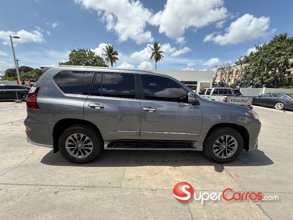2018 Lexus GX 460 Premium — foto 4 / 10
