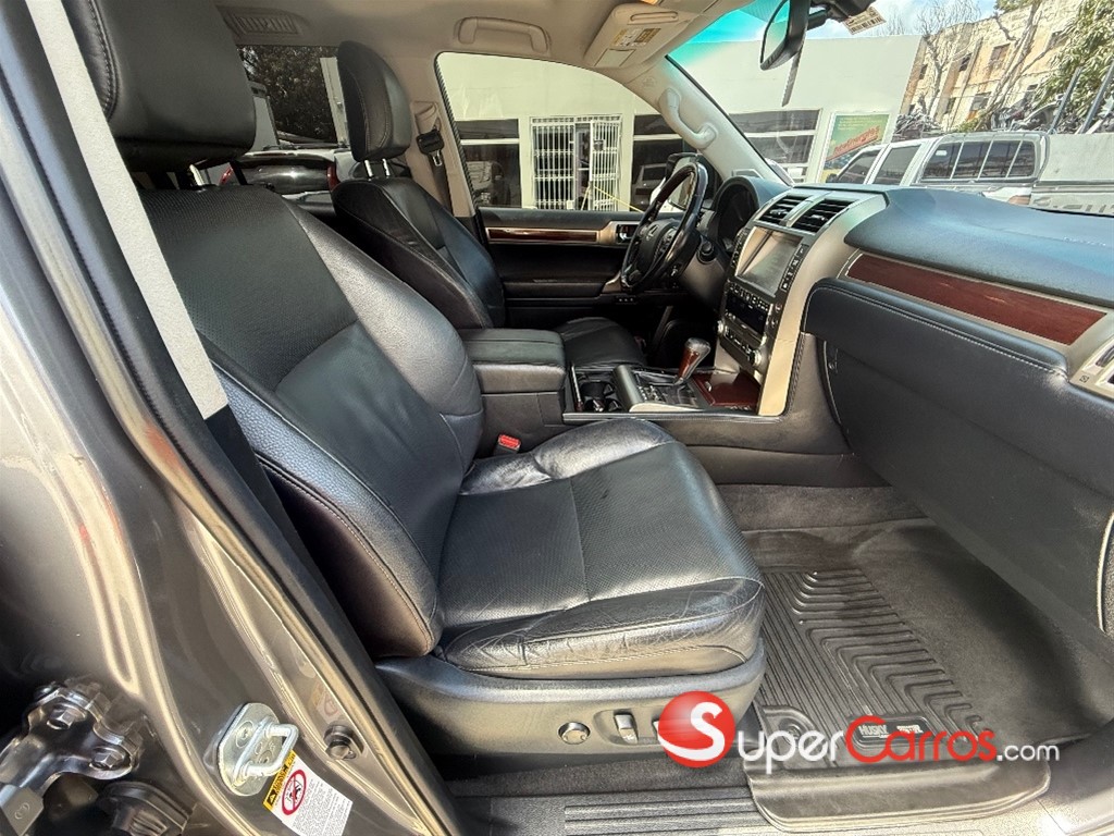 2018 Lexus GX 460 Premium — foto 7 / 10