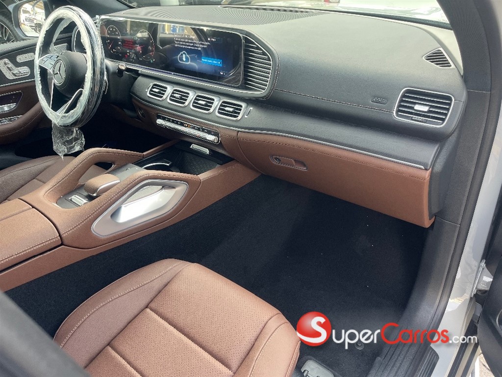 2025 Mercedes-Benz Clase GLS 450 AMG PLUS 4MATIC — foto 8 / 12