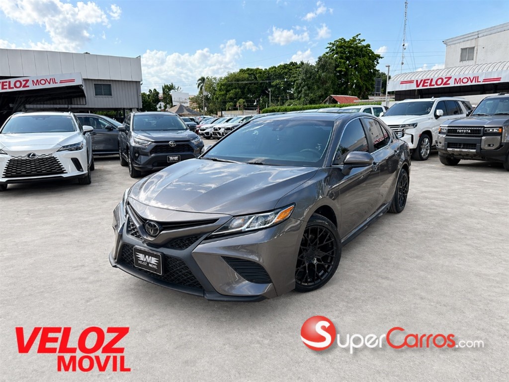 2019 Toyota Camry SE