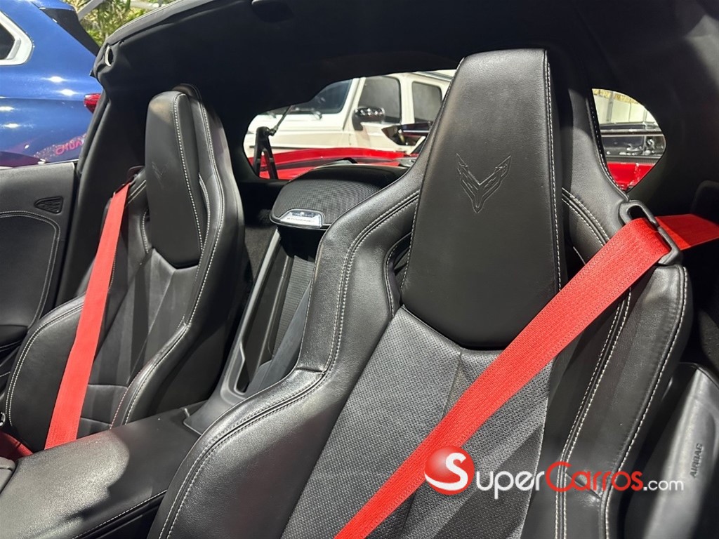 2020 Chevrolet Corvette Stingray — foto 4 / 8