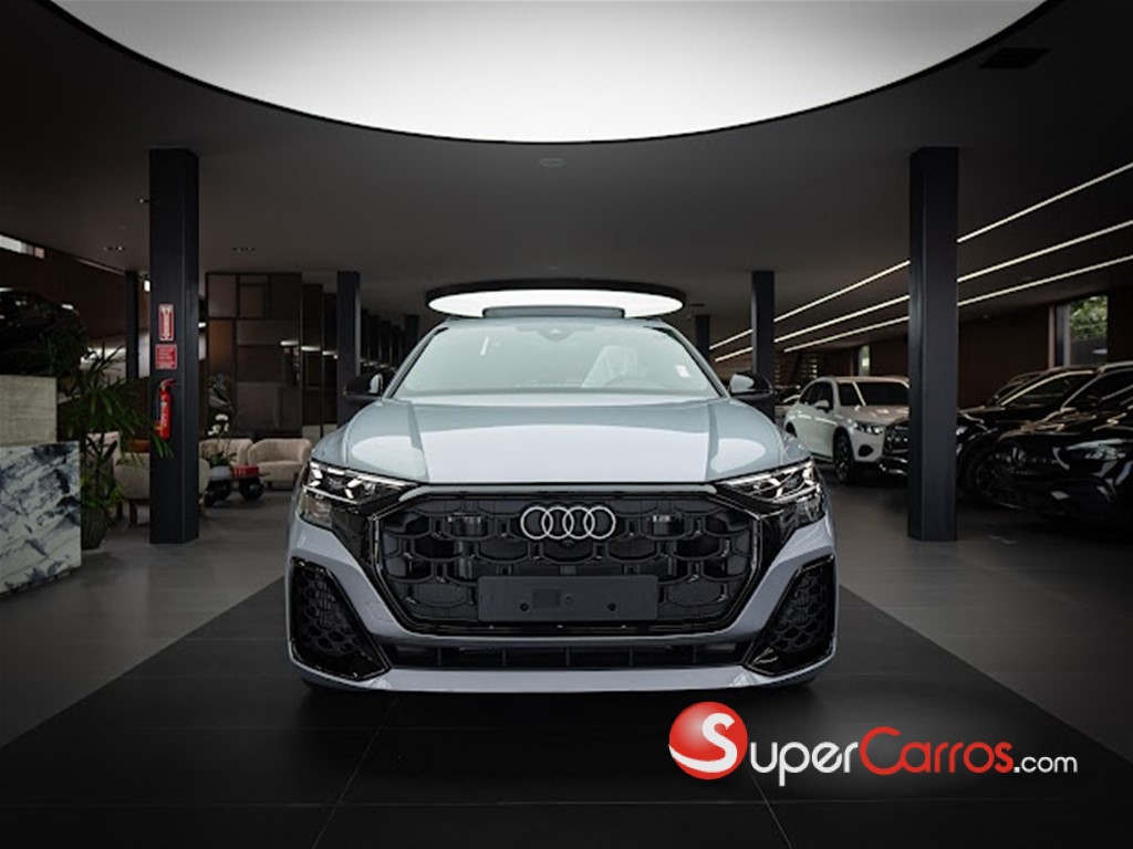 2025 Audi Q8 Sline — foto 2 / 12